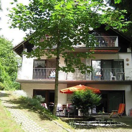 Apartment Spacious With Sauna In