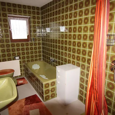 Apartment Spacious With Sauna In